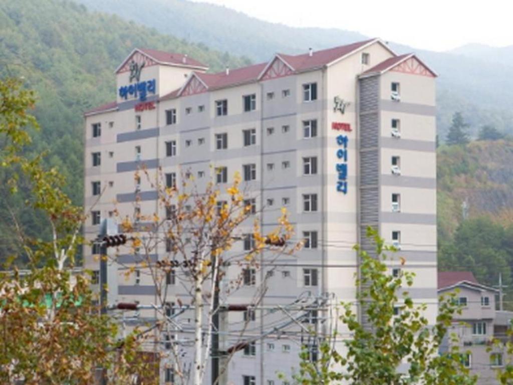 Goodstay Highvalley Hotel Jeongseon Exterior foto